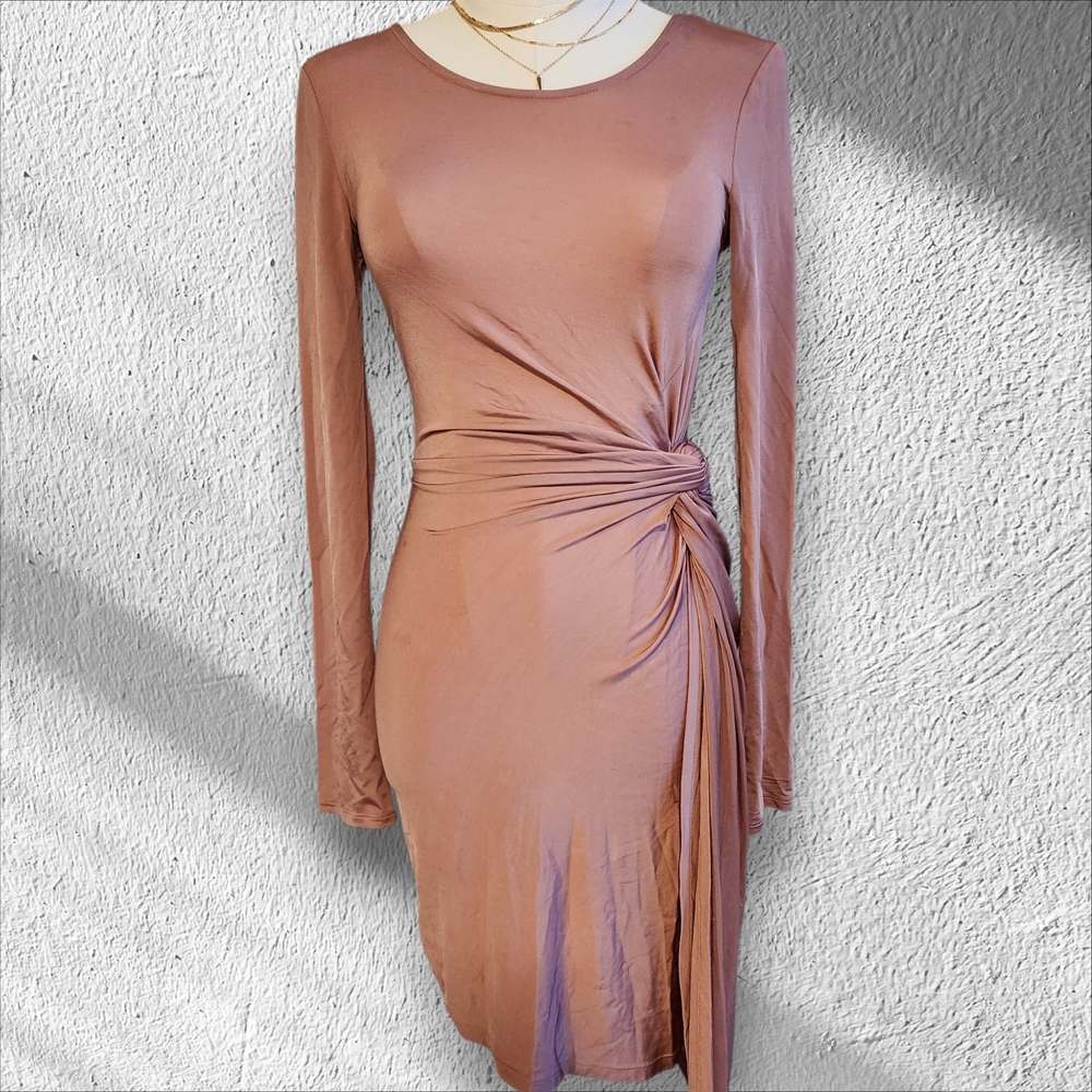 Astr‎ Mauve Long Sleeve Dress with Knot Detail